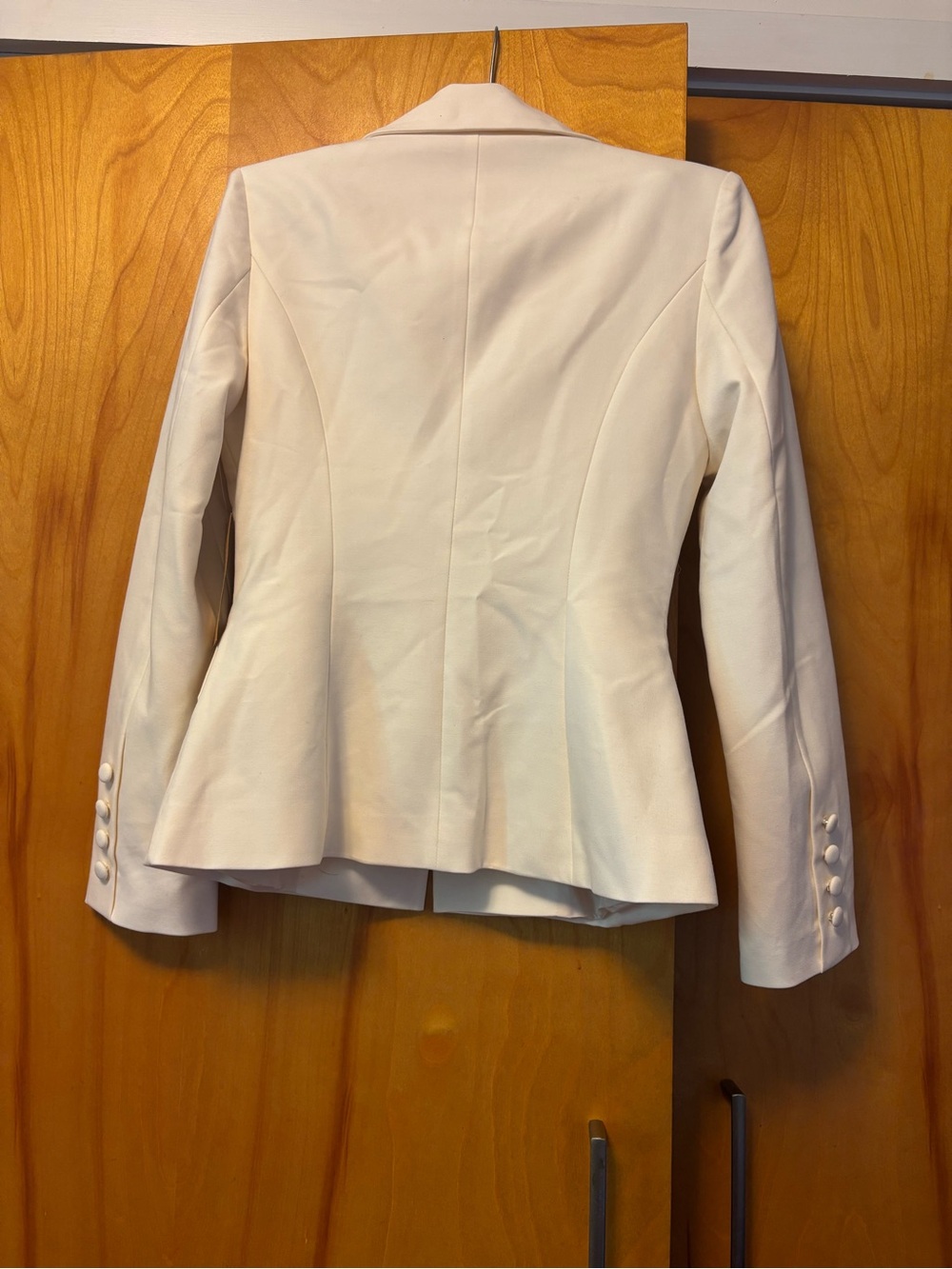 Few Moda x Sara Walker Tailored Cream Blazer - Picture 3 of 11